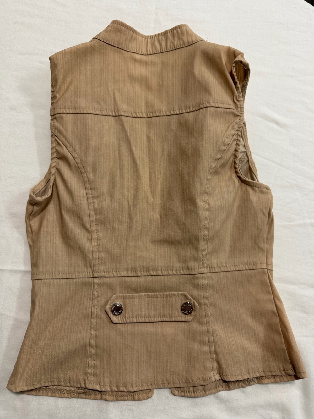 SOLD ๐๐๐ - Picture 3 of 4
